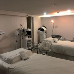 -JNK皮肤管理中心