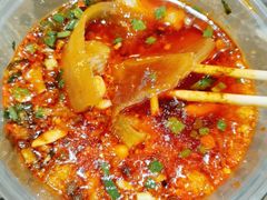 -肖肖酸萝卜鱼火锅(总店)