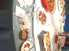 -巴特餐饮6加1音乐餐吧·新疆菜