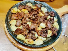 -老东镇啤酒屋海鲜加工·蒸汽海鲜·海鲜烧烤(台东店)