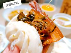 -老乡鸡(上海白玉兰广场店)