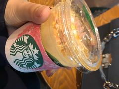 -星巴克(重庆火车北站北广场II店)