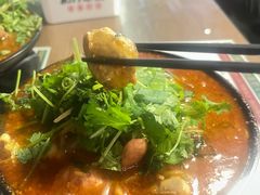 -肥汁米蘭香港米线(定西路店)