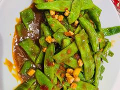 石锅焗芸豆-关里关外·鱼头泡饼(唐冶绿地汇店)