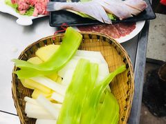 -楠柏弯休闲山庄(梨花溪店)