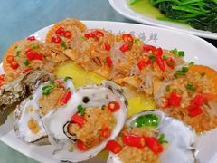 -四川小胡子海鲜(丁村万人海鲜广场店)