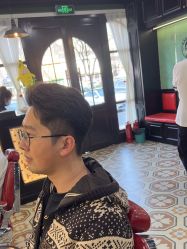 -豪帅男士理容馆