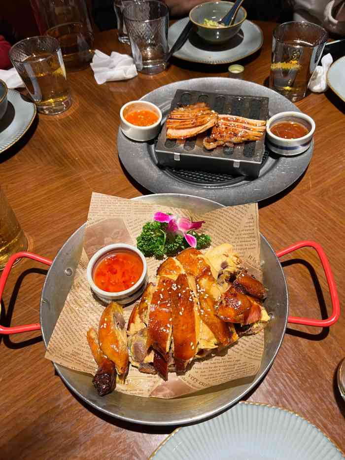 纳兰宫·东南亚风味餐厅(徐泾夏都小镇店)-"朋友推荐的一家餐厅,然后