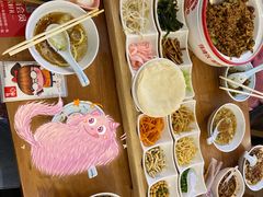 -怪噜范·老贵阳街头名小吃(鸿通城店)