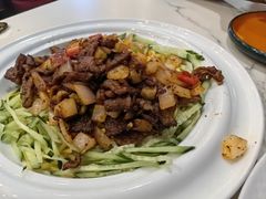 -乡村馕坑肉·烧烤·新疆菜·本地人更爱吃(阿勒泰首店)