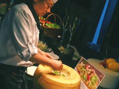 -唐拉雅秀酒店-西锦汇空中BBQ·思创餐厅