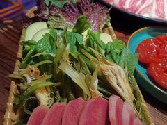 -老牌坊云南鱼豆花火锅(嵩山店)