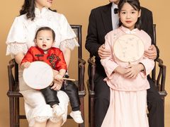 -经典婚纱摄影美学馆·私人定制