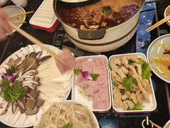 -星璨火吧KTV聚会餐厅(华清广场店)
