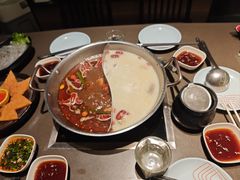 -捞王锅物料理(上海世茂广场店)