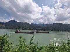 -羚羊峡古栈道森林公园