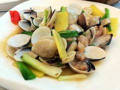 姜葱炒白贝-畔山酒店中餐厅