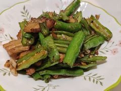 小炒肉-至尊鲨鱼·原烹海鲜·新浙菜(拱宸桥店)