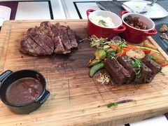 莫牛-小莫餐厅And More Restaurant西餐(北京展览馆店)