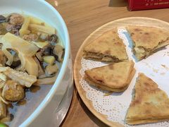 -有红鸡毛店·川菜(建设路店)