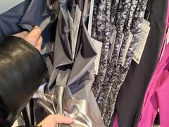 -lululemon(比斯特购物村店)