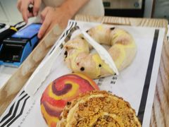 -焙丽拾光(麦凯乐直营店)