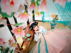 -九月鹰飞汉服摄影工作室