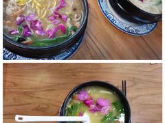-双桥园·云南过桥米线(古城南门店)