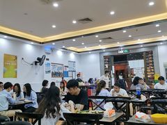 大堂-贞姨美食·老字号海鲜大排档