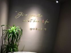 -爱维丽