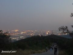 -鬼笑石后山停车场