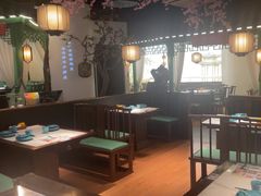 -荷塘秋月·本帮江浙菜(国权路店)