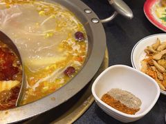 -沸炉重庆老火锅(军事博物馆店)