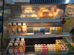 面包甜点陈列柜-长发西饼(临顿路店)