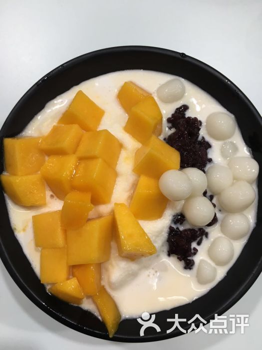 陈记甜品窝(光启城时尚购物中心店)芒果椰汁黑糯米 小丸子图片 - 第