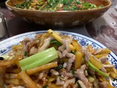 土豆肉丝-红火餐馆(向阳街店)