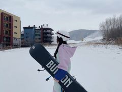 -中旅松花湖滑雪场