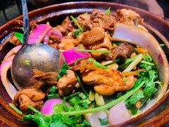 -胡须佬鸡煲四季火锅(海雅缤纷城店)