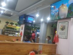 -风情居麻辣烫总店