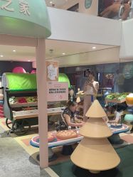-奈尔宝家庭中心·儿童乐园·亲子餐厅(华采天地店)