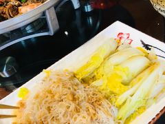 -东来菜馆•手抓海鲜家常菜•海鲜锅贴(鸽子窝店)