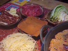 -赵美丽·重庆社区火锅·直营店(火车东站·中豪国际店)