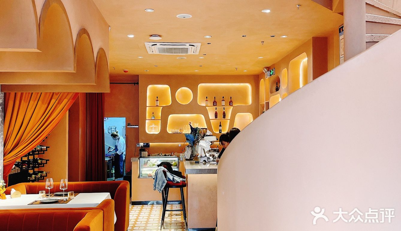 爱马仕橙小洋楼🌆AMA新派融合料理