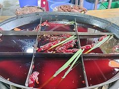 -正南齊北重庆老火锅(光华村直营店)