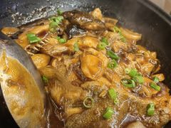 砂锅碟鱼头-双合园·海鲜水饺青岛菜(万佳广场店)