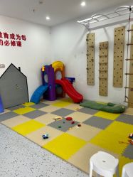 -熊小米专业儿童游泳馆