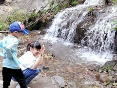 -藏龙百瀑风景区