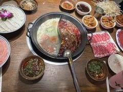 -萍姐火锅·公路夜市(武汉首店)