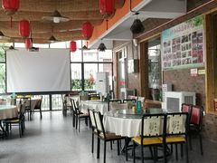 大堂-恋拐子油爆虾·家常菜