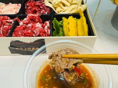 -刘少华贵州小黄牛·鲜牛肉火锅(总店)